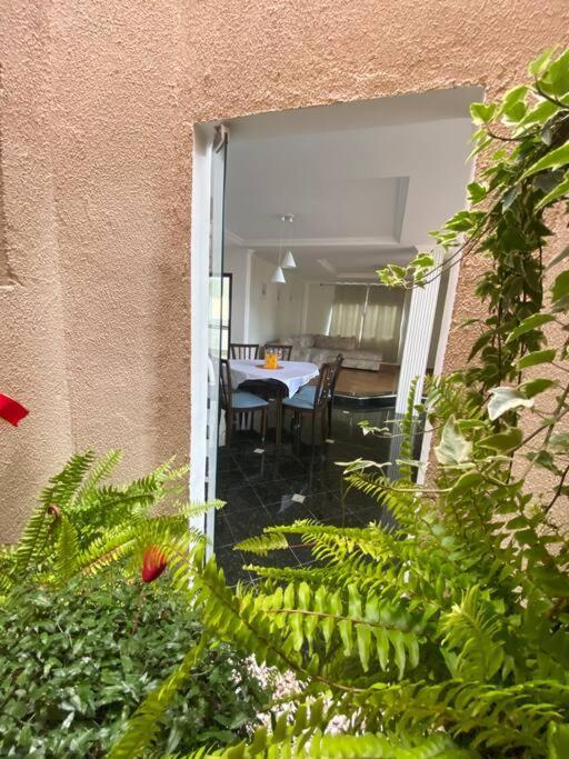 Sobrado Espacoso Em Santa Felicidade 库里提巴 外观 照片